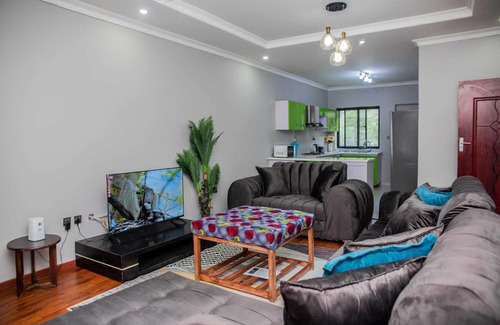 Lusaka House | Two Bedroom House Roma Park, Lusaka