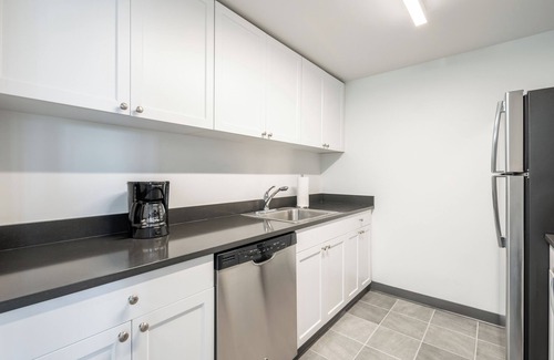 Hoboken Apartment | Two Bedroom in Hoboken, Quick Access to NYC