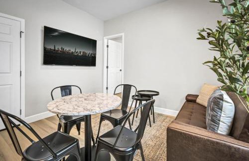 Vista Apartment | Two Bedroom - King in Master Heart of Downtown Vista