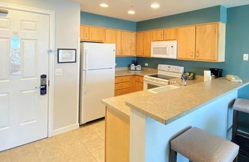 Seaside Gilbert District Condo | Two Bedroom KIng WorldMark Seaside