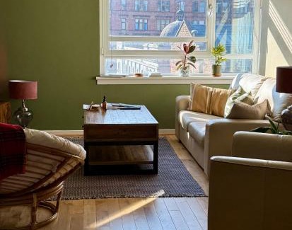 North West Apartment | Two bedroom maisonette in the heart of the West End