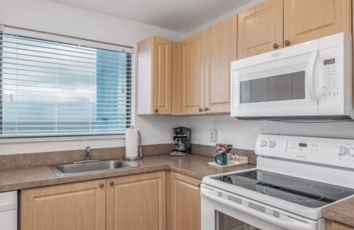 Hutchinson Island South Resort | Two Bedroom, Ocean Front, Luxury Condo, Jensen Beach, FL 3974510