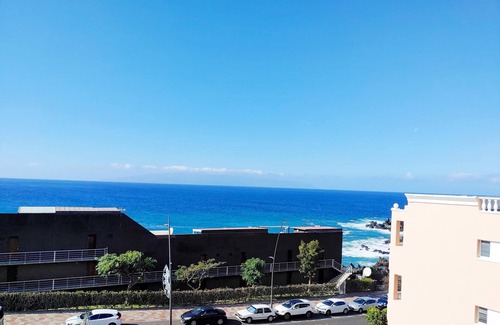 Guia de Isora Apartment | Two bedroom, pool,terace, sea view, WiFi, barbecue, near the beach