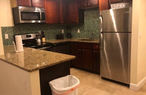 Pompano Beach Resort | Two Bedroom Pool View, Luxury Condo, Pompano Beach, Florida (3331195)