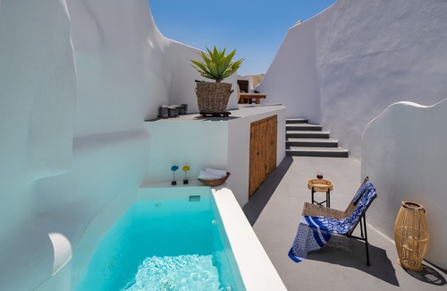 Megalochori Apartment | Two bedroom suite with Outdoor hot tub (Ambelos) @ Aegean Mist Suites