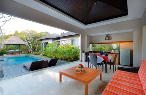 Mumbul Villa | Two Bedroom Villas with Panoramic View in Nusa Dua Hills