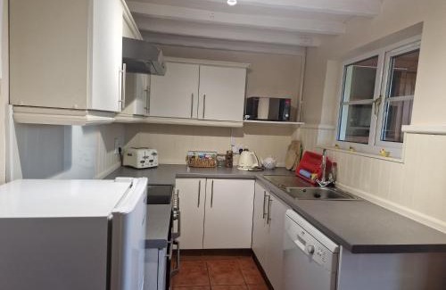 Grantham House | Two Bedroomed House near Newark & Grantham