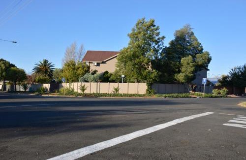 Bloemfontein House | Two Bells Guest House