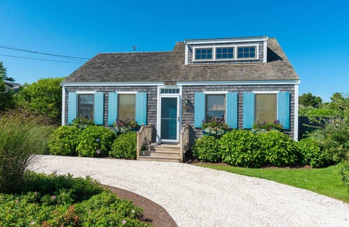 Surfside House | Two Cottages across from the beach with 7-bedrooms & Pool in charming Nantucket