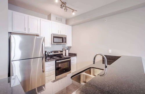 Central Business District Apartment | TWO CozySuites at the Banks with Pool! 17
