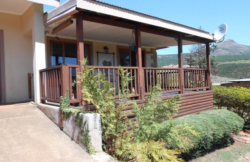 Sabie House | Two Falls View ~ Self-Catering Guesthouse ~ Bridal Veil Falls Suite