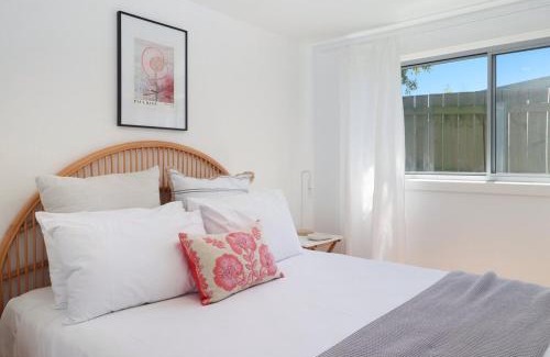Stieglitz House | Two Gums Cottage