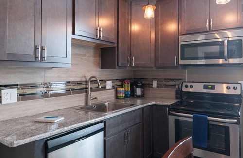 St. Louis House | ☆ Two Homes in One! ☆ New Renovated Duplex ☆ Minutes to Downtown!☆