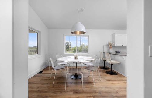 San Luis Obispo House | Two homes on 41 acres! Sleeps up to 18