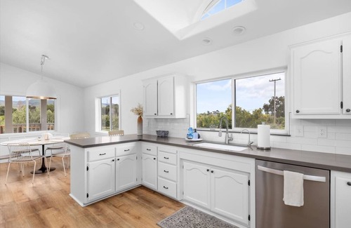 San Luis Obispo House | Two homes on 41 acres! Sleeps up to 18