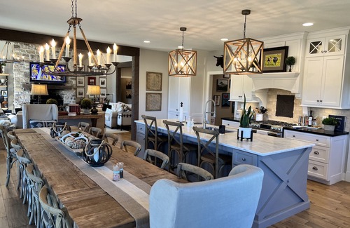 Thompson House | Two-House Private Country Retreat - 4 Bedrooms and 3.5 Baths
