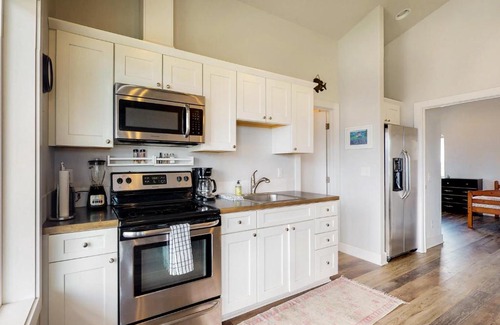 Manson House | Two Lakes Loft