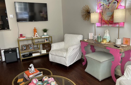 Oxford House | Two Miles from Ole Miss Campus! Beautiful, serene neighborhood!