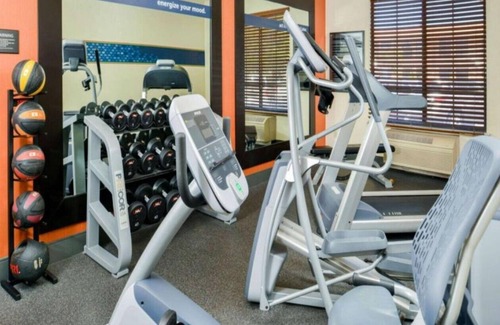 Bay Area House | Two miles from the San Francisco Airport