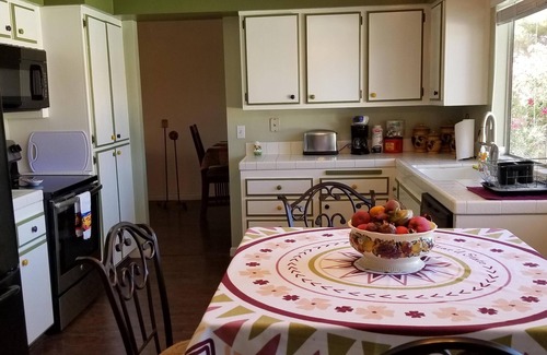 Las Vegas House | Two miles from the world famous "Las Vegas Strip"