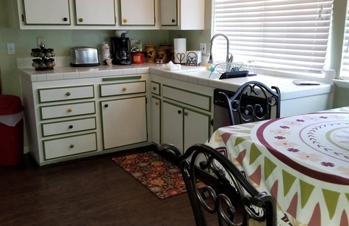 Las Vegas House | Two miles from the world famous "Las Vegas Strip"