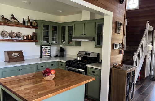 Julian House | Two minute drive to downtown Julian