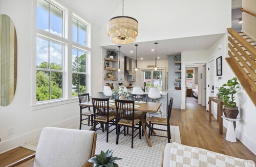 Charleston House | Two Palms at Folly Beach