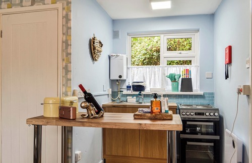 Aberaeron Cottage | Two Peas in a pod is a perfect romantic getaway in Aberaeron.