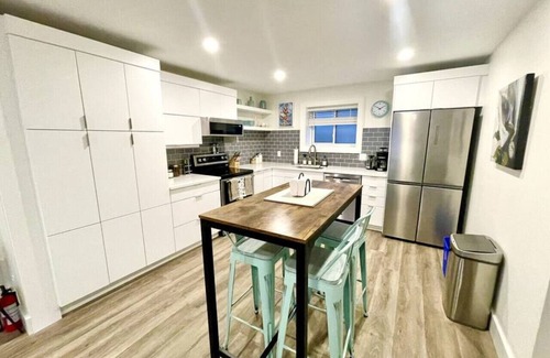 Meaford Apartment | Two Private Pet Friendly Suites at Hills Meaford