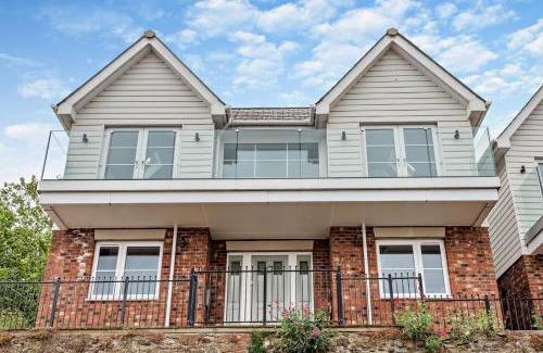 Appledore House | Two Rivers - Appledore