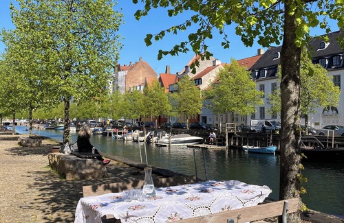 Christianshavn Apartment | Two room apartment in Central Copenhagen old town by Chrisitanshavns Canaln