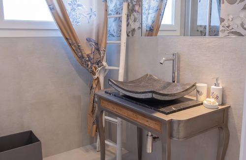 Bordighera Apartment | Two-room apartment 5 - Spacious apartment with double bedroom and kitchen/living room