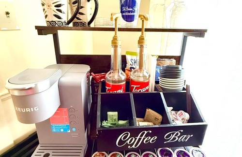 Brenham House | Two Step+2 bath+Historic+Downtown+Private Entrance