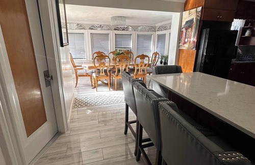West Codman Hill - West Lower Mills House | Two story Cozy of Boston Home.