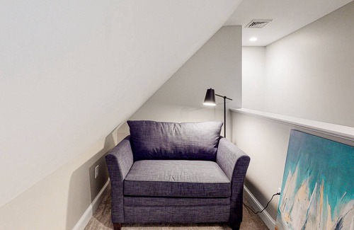 Arundel Condo | Two stroy condo with heated pool, gym, private patio, gas fireplace, W/D, AC