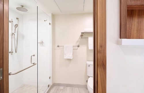 Kaanapali Hotel | Two Units, Close to Kahekili Beach Park, Perfect for Relaxation & Rejuvenation