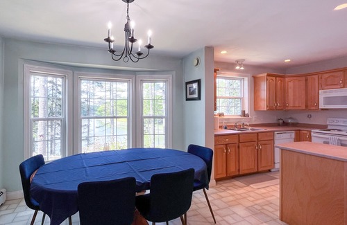 Waldoboro House | Two wonderful homes on the river with fast WiFi, furnished decks, grills & W/D