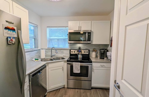 South Lamar House | TX - Cozy in Heart of S. Lamar