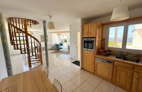 Ploudalmezeau House | TY BEG - Comfortable house with splendid sea view