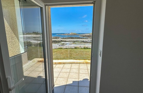 Ploudalmezeau House | TY BEG - Comfortable house with splendid sea view