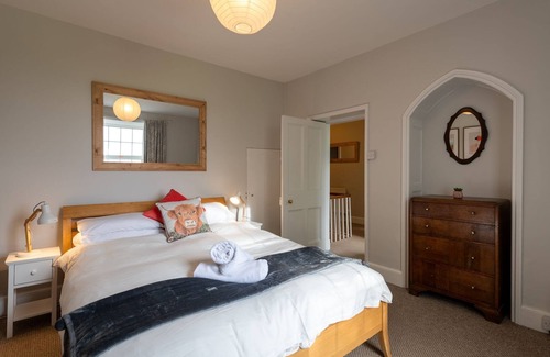 Bodorgan Other | Ty Fferam Bailey - A beautiful 7 bed holiday home in Anglesey