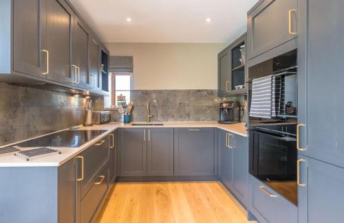 Amroth House | Ty-Ficer