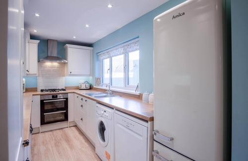 Tenby Cottage | Ty George - 3 Bedroom Cottage - Tenby