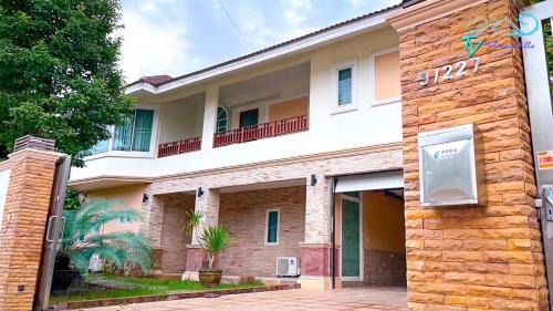 Central Pattaya Resort | TY Holiday Resort