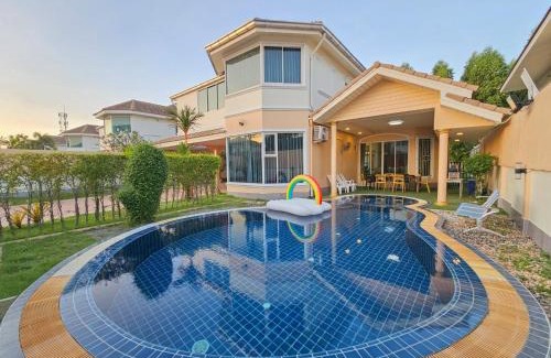Central Pattaya Resort | TY Holiday Resort