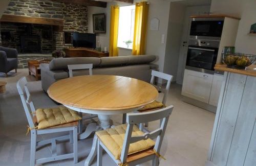 Locmelar House | Ty-Kanndi