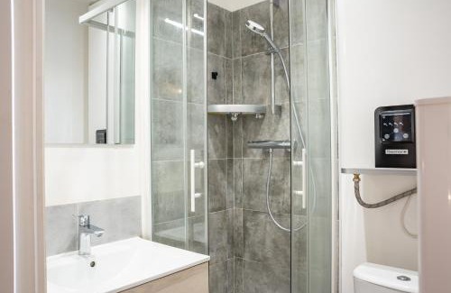 Dinan - Saint-Malo Apartment | TY NID Studio Rennes HYPERCENTRE HOCHE-ST-ANNE