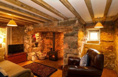 Nefyn House | Ty Receiver