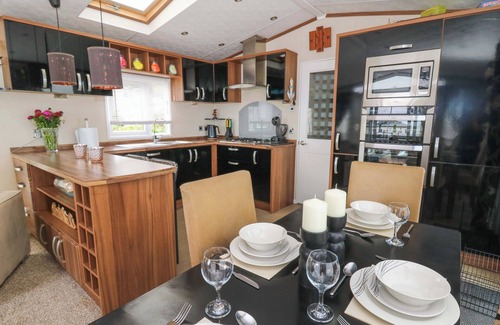 New Quay Cottage | TY SEREN, family friendly, country holiday cottage in New Quay