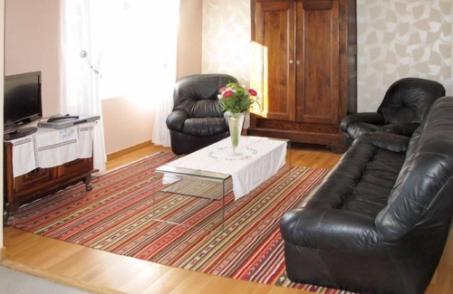 Plounevez-Lochrist House | Ty Thérèse by Interhome